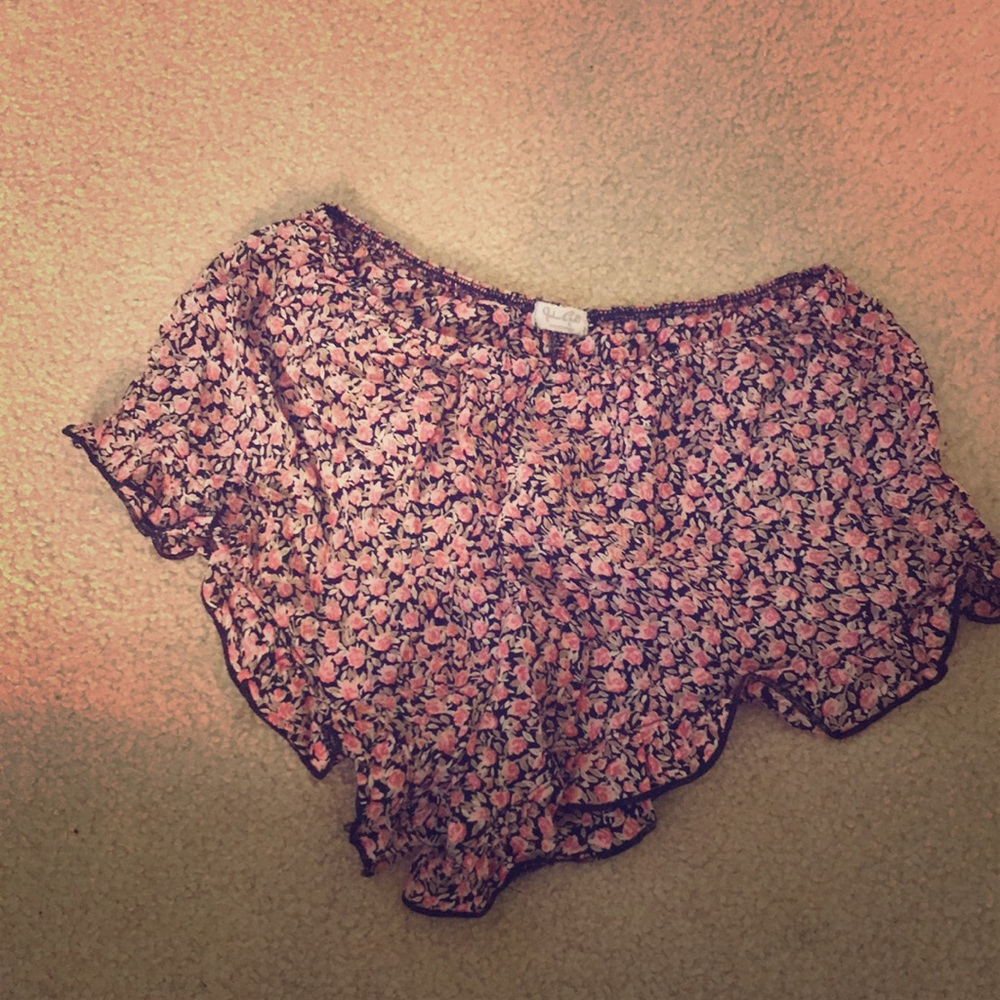 Brandy Melville....John golt♥️